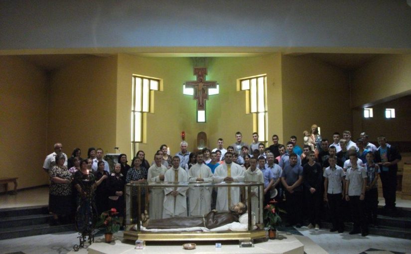 Onești – Deschiderea noului an școlar la Seminarul Capucin (13 septembrie 2014)